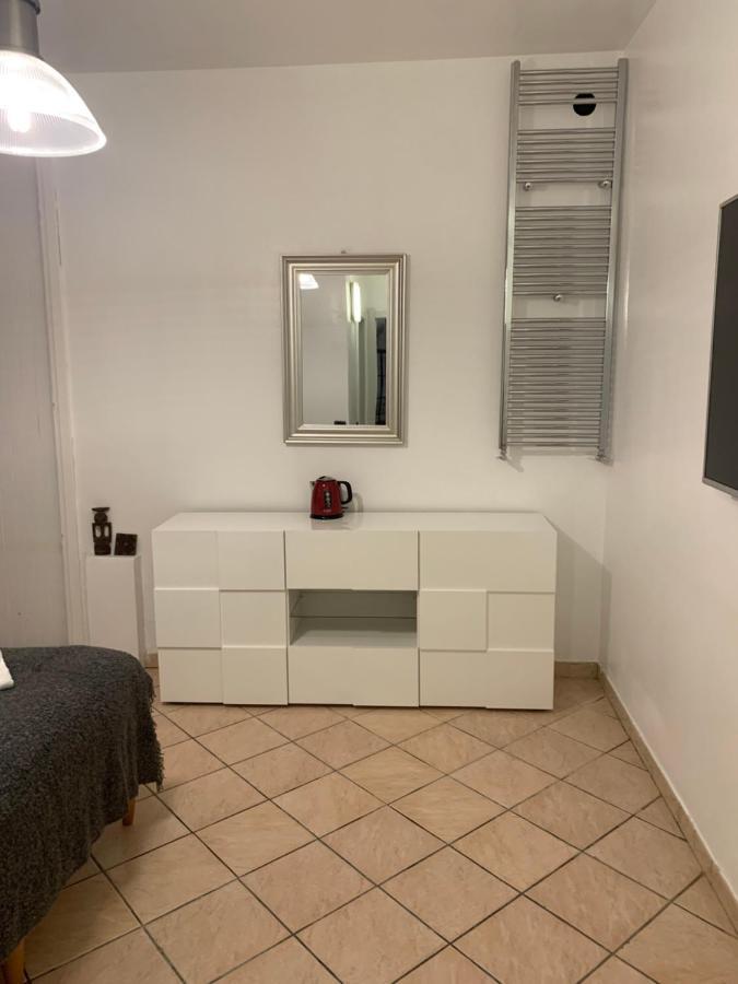 Bed and Breakfast Sansiro47 à Milan Extérieur photo