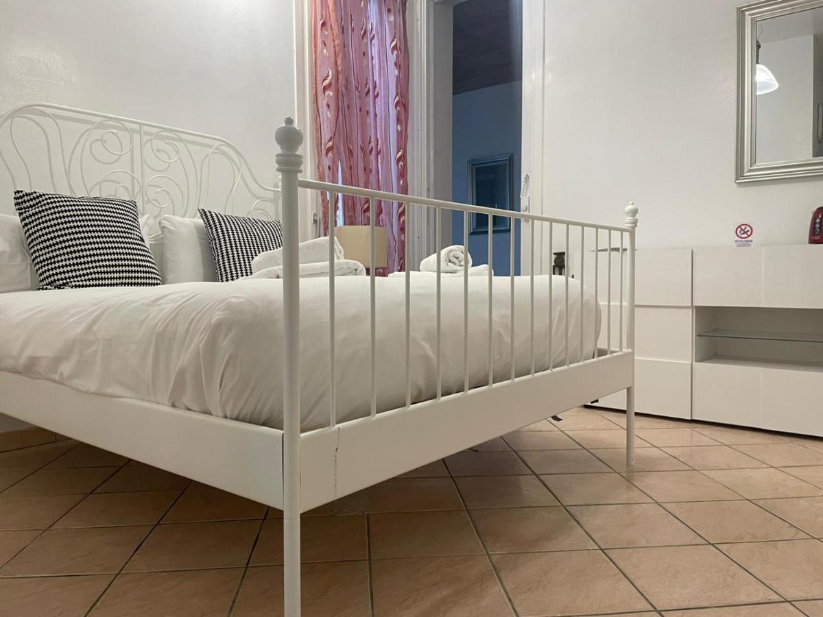 Bed and Breakfast Sansiro47 à Milan Extérieur photo
