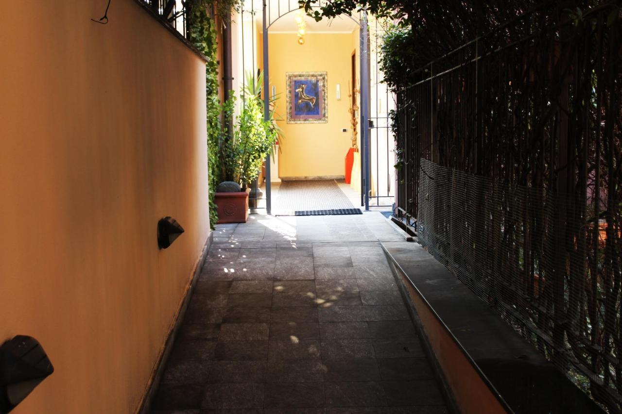 Bed and Breakfast Sansiro47 à Milan Extérieur photo