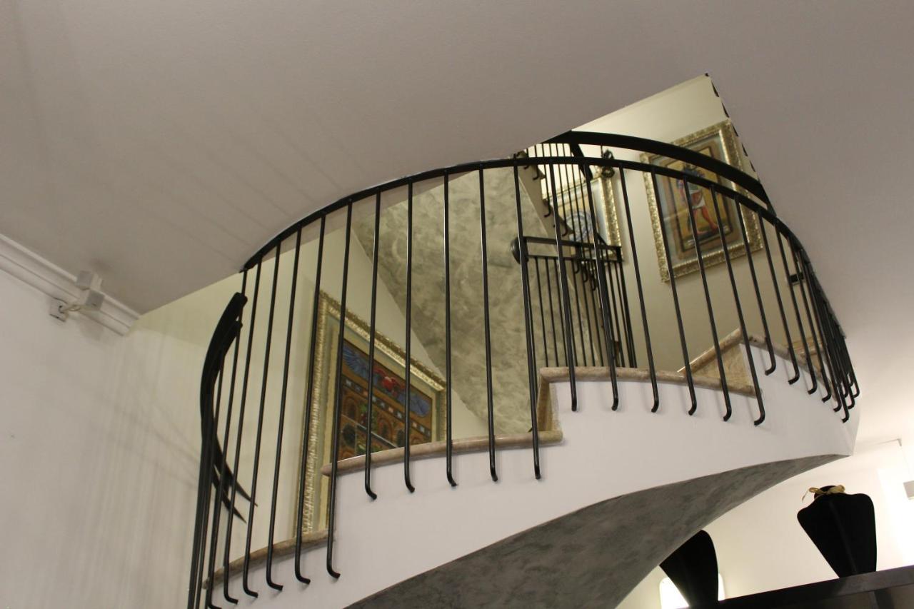 Bed and Breakfast Sansiro47 à Milan Extérieur photo